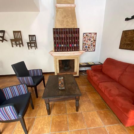 Suite Don Pedro: Hermoso Loft Con Parqueo Gratis! Antigua Exteriör bild