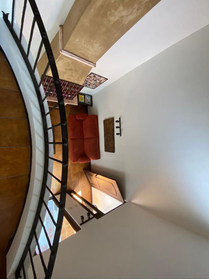 Suite Don Pedro: Hermoso Loft Con Parqueo Gratis! Antigua Exteriör bild