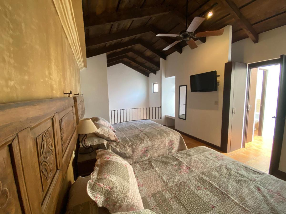 Suite Don Pedro: Hermoso Loft Con Parqueo Gratis! Antigua Exteriör bild