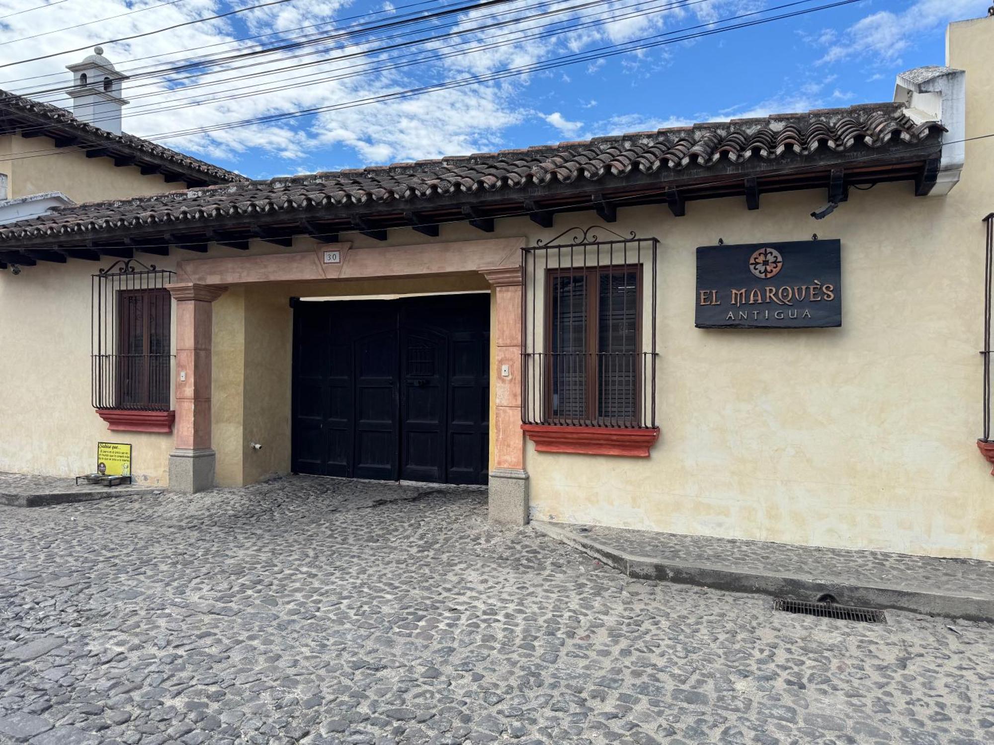 Suite Don Pedro: Hermoso Loft Con Parqueo Gratis! Antigua Exteriör bild
